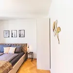 Tip! Design Trifft Lage 120 Qm Premium Apartment